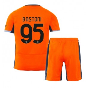 Inter Milan Alessandro Bastoni #95 Tredjeställ Barn 2023-24 Kortärmad (+ Korta byxor)